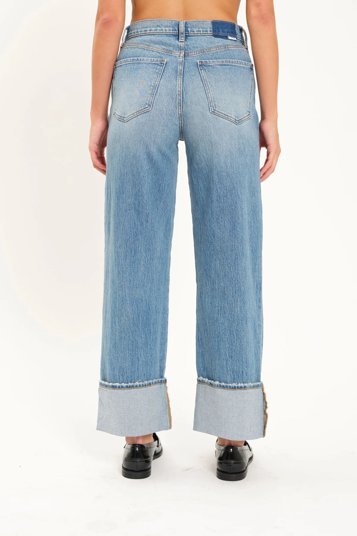 Eastside Straight Crop
