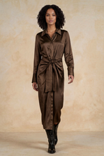 Alessia Satin Maxi
