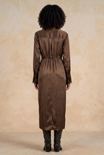 Alessia Satin Maxi