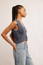 Ava Vest