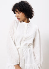 Macaire Eyelet Mini