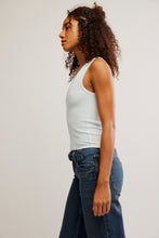Neria Tank