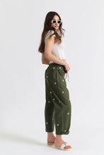 Villa Drawstring Barrel Pants