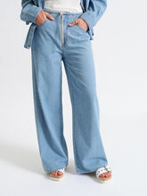 Madison Wideleg "Whimsy"